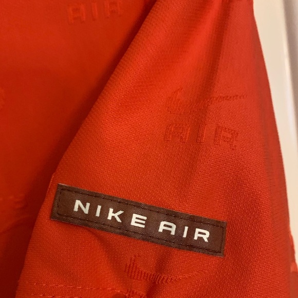 Nike Sportswear Air short sleeve crop t-shirt red orange, Women's size XL - Picture 8 of 10